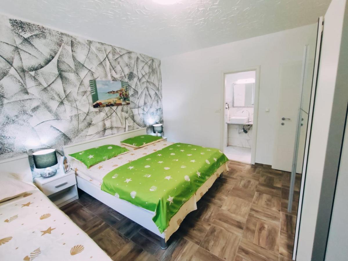 Apartmani Nada Mustapic 布雷拉 外观 照片